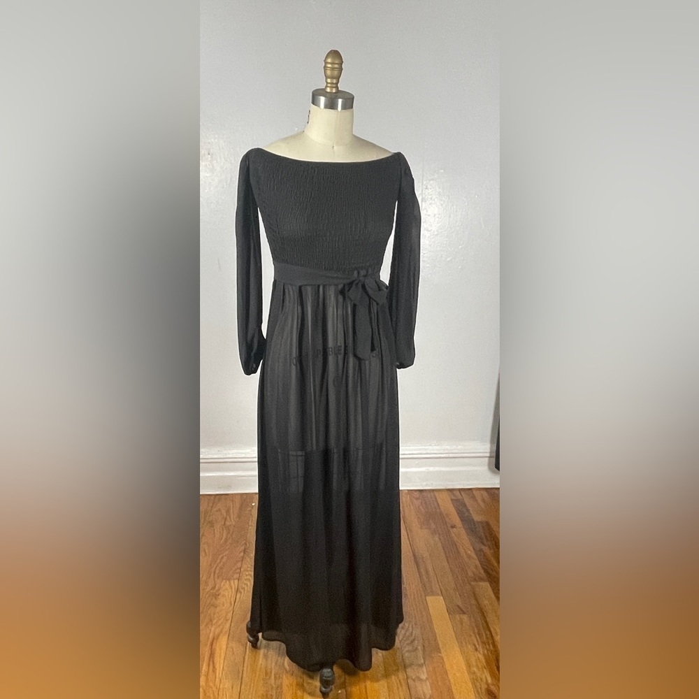 MISSGUIDED Off-shoulder  Dress